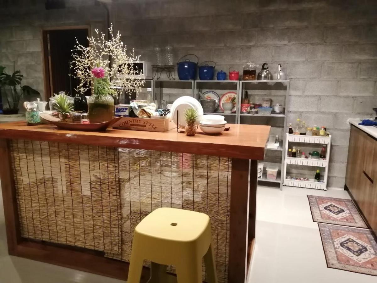 Apartmán The Box Promkiri Nakhon Si Thammarat Exteriér fotografie