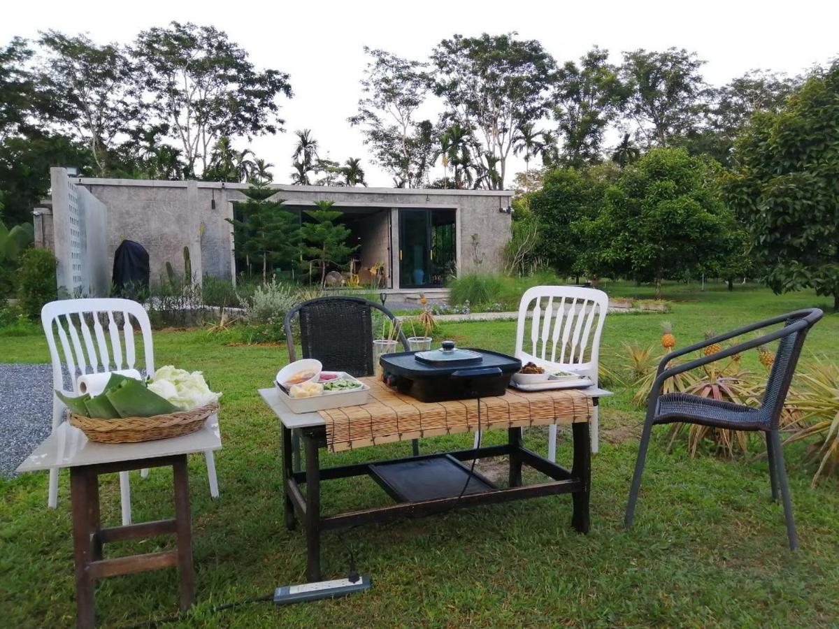 Apartmán The Box Promkiri Nakhon Si Thammarat Exteriér fotografie