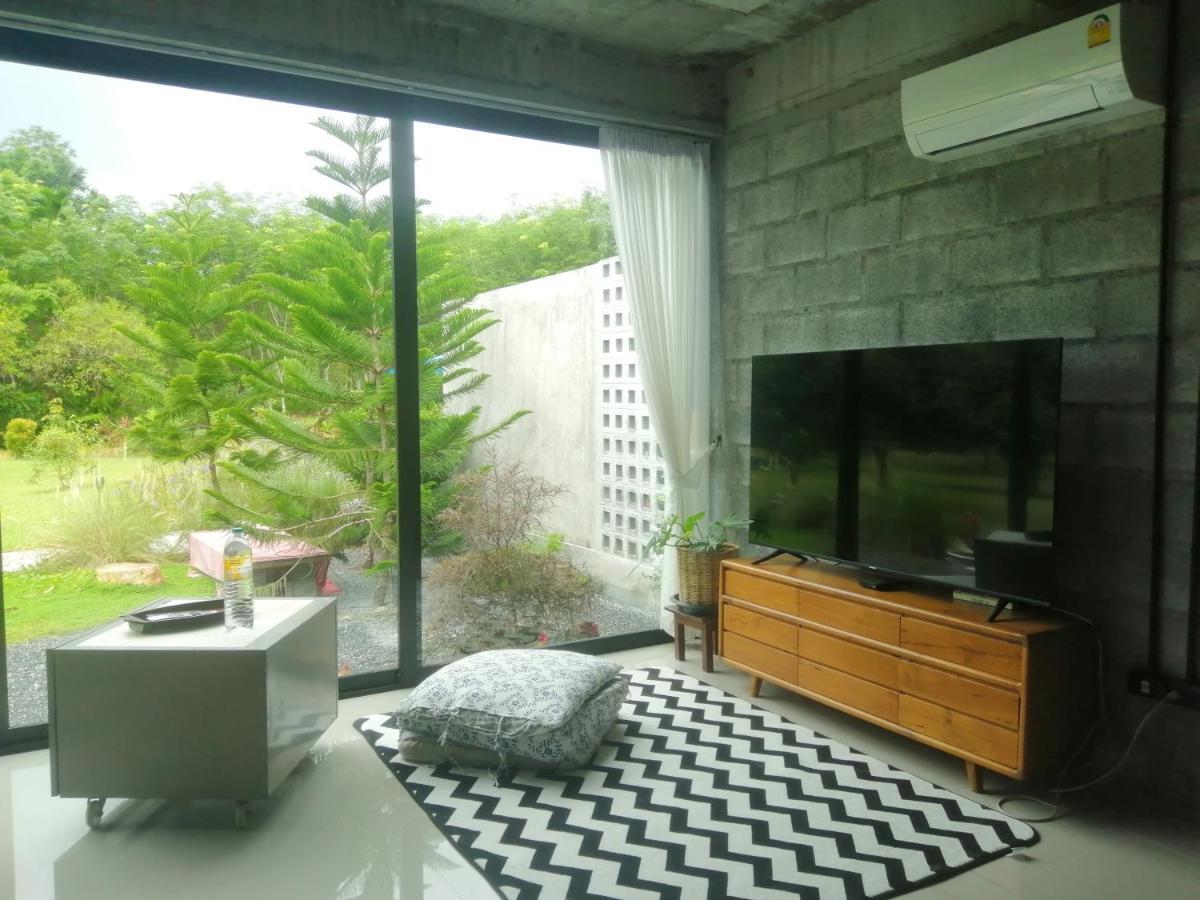 Apartmán The Box Promkiri Nakhon Si Thammarat Exteriér fotografie