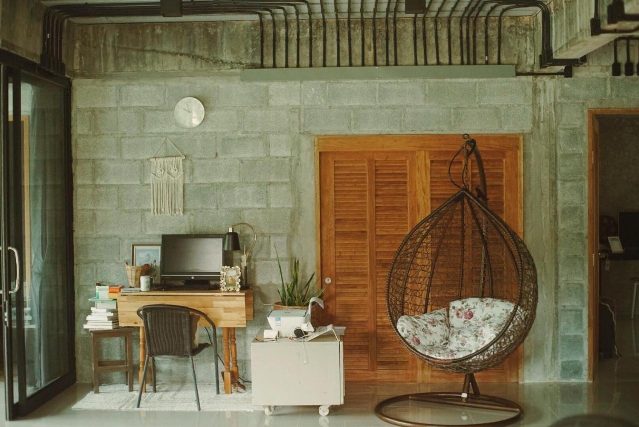 Apartmán The Box Promkiri Nakhon Si Thammarat Exteriér fotografie